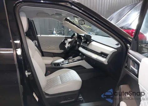 2023 Mitsubishi Outlander z USA, uszkodzony, nr VIN JA4J3VA87PZ024891